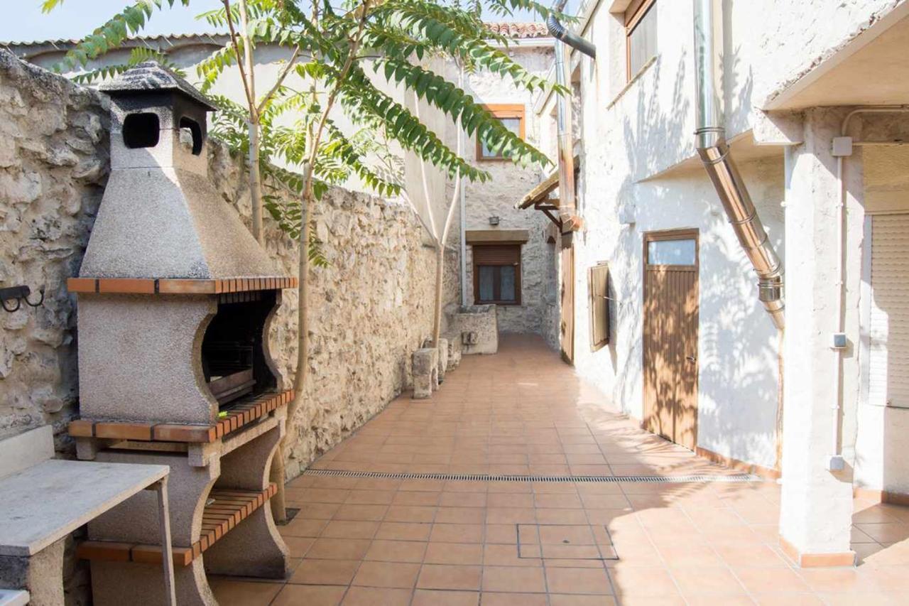 Casa Rural Con Jacuzzi La Parrilla  Eksteriør bilde