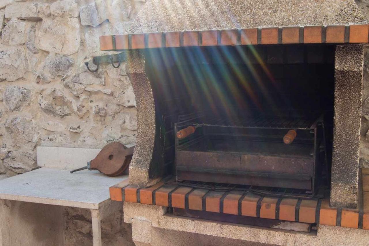 Casa Rural Con Jacuzzi La Parrilla  Eksteriør bilde